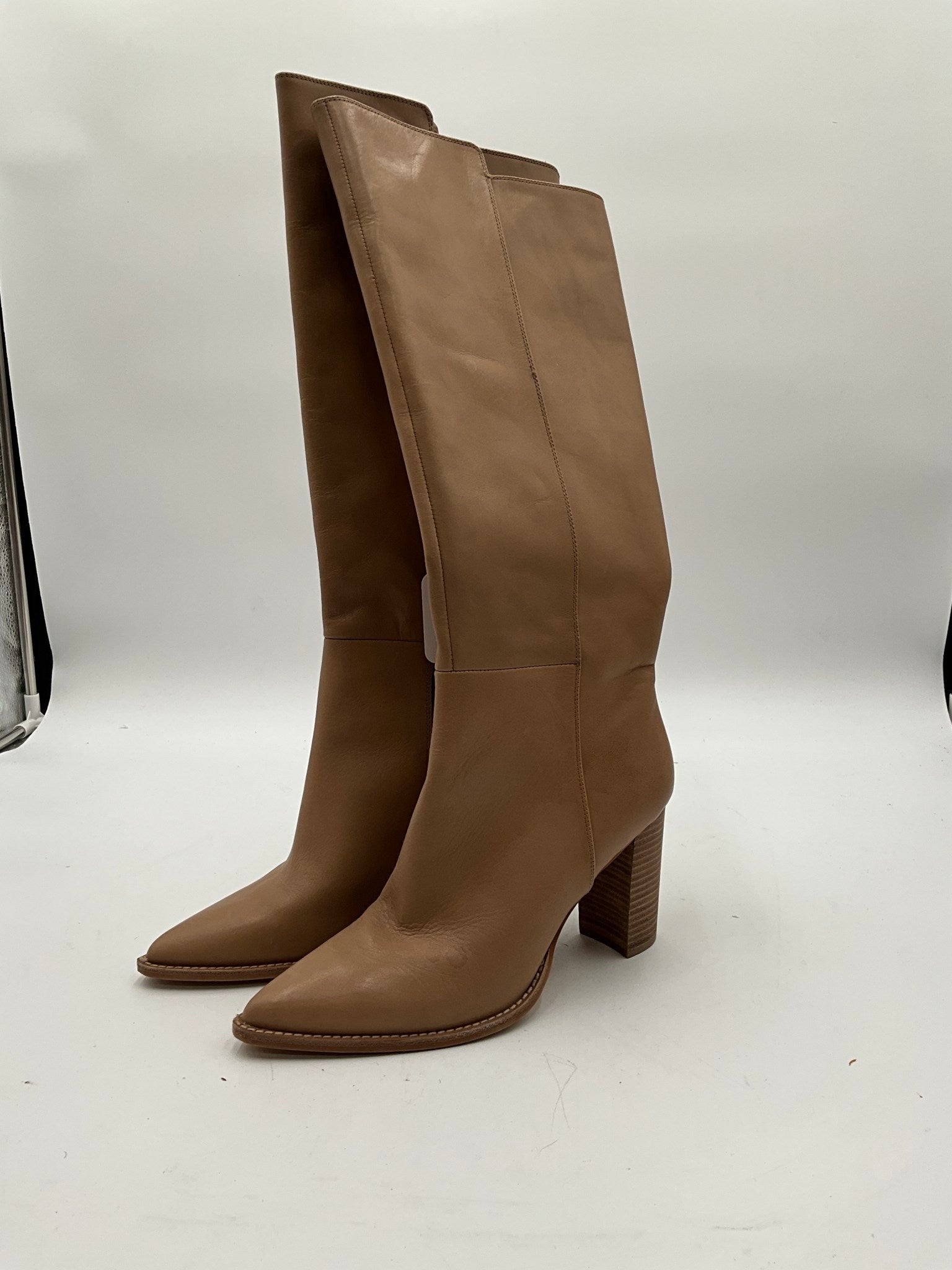 Vince Camuto sz 11